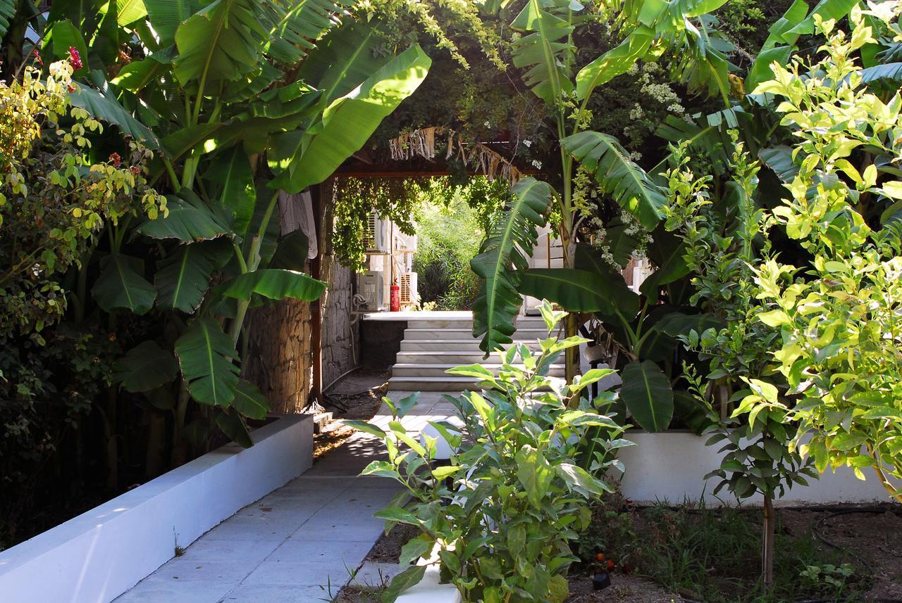 Ferienwohnung Milos Garden Adamantas  Exterior foto